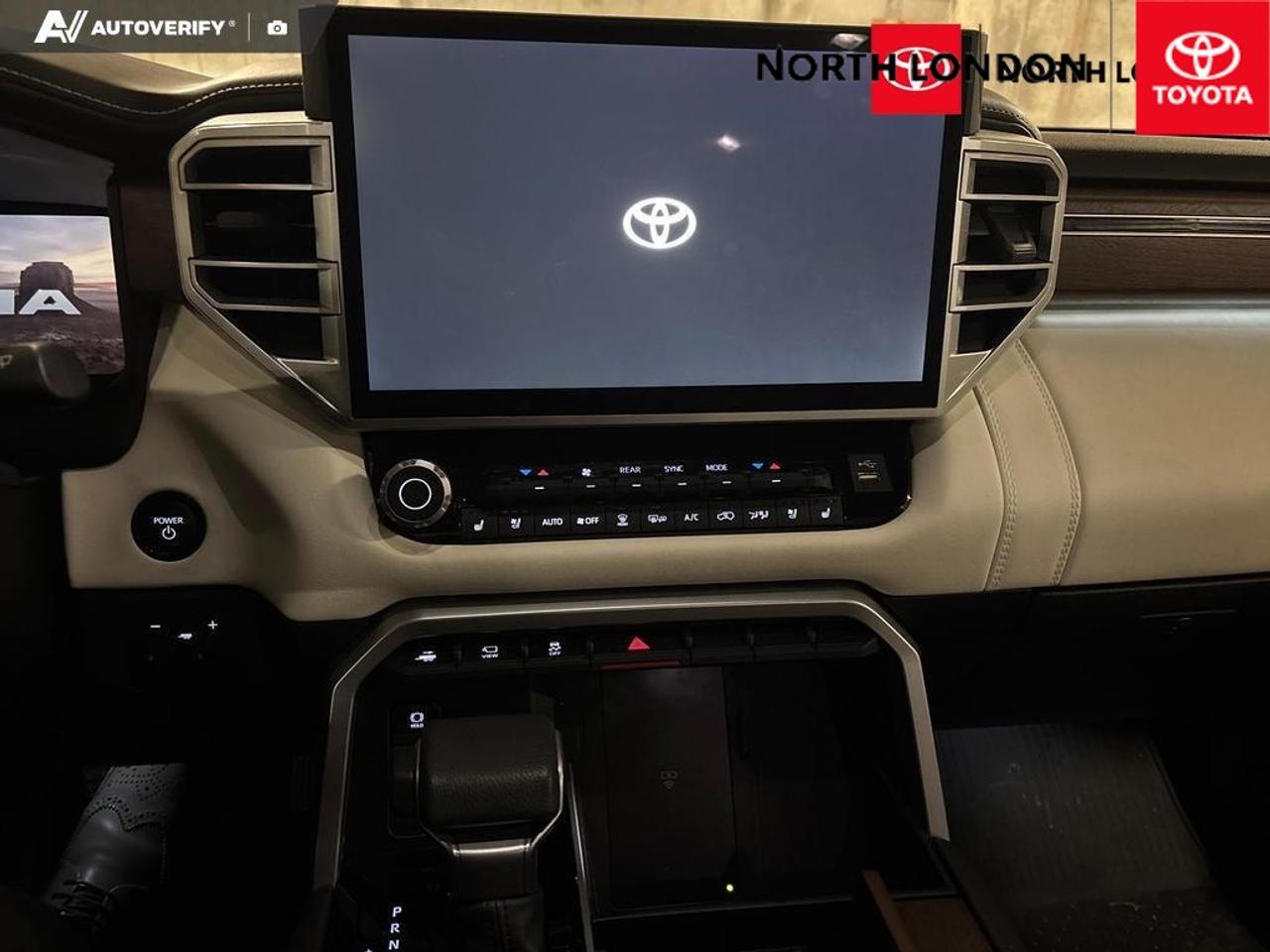 2025 Toyota Sequoia Platinum 4dr 4x4 Photo