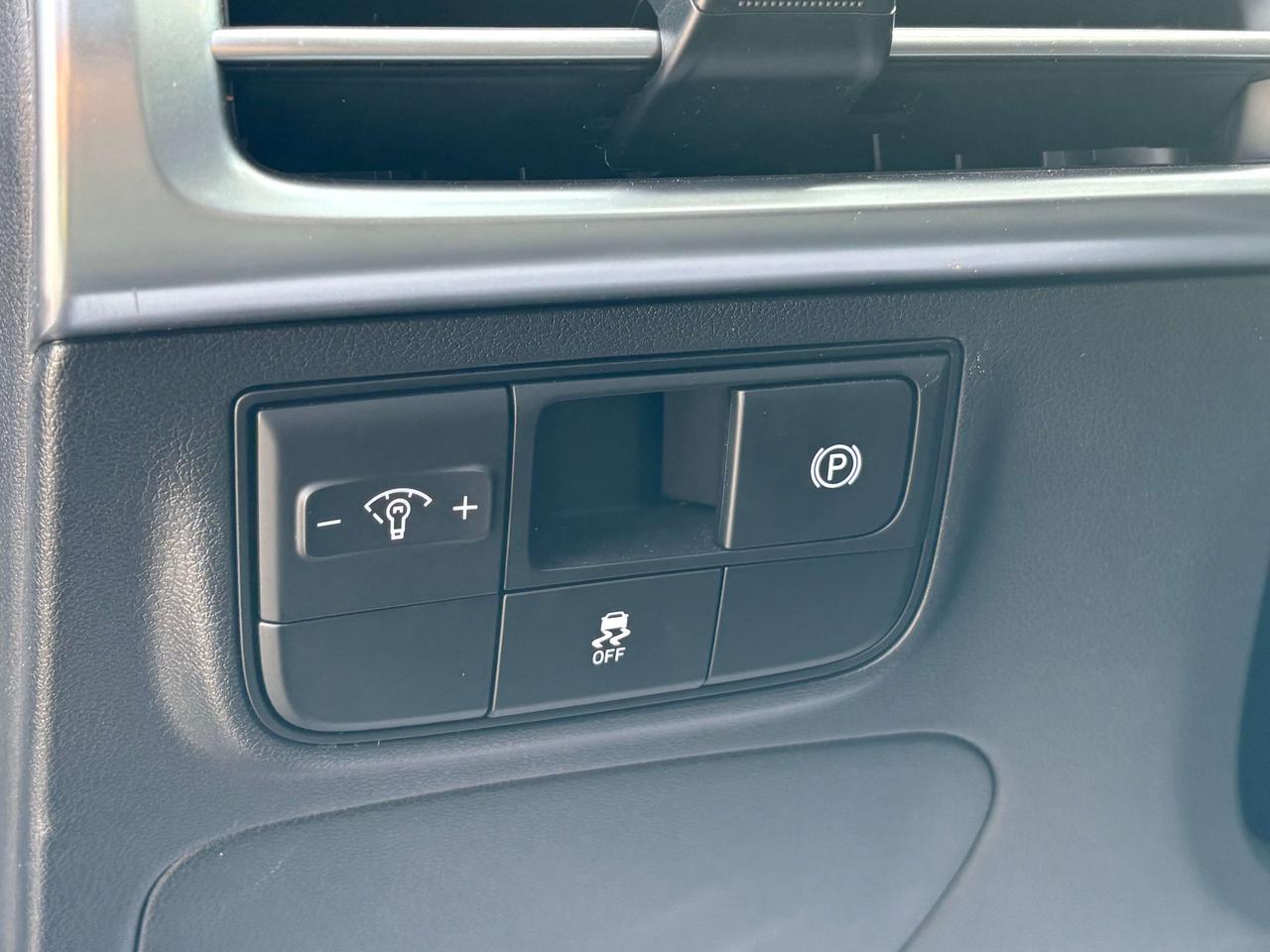 2026 Hyundai Tucson Preferred AWD   Heated Seats & Steering Wheel Photo
