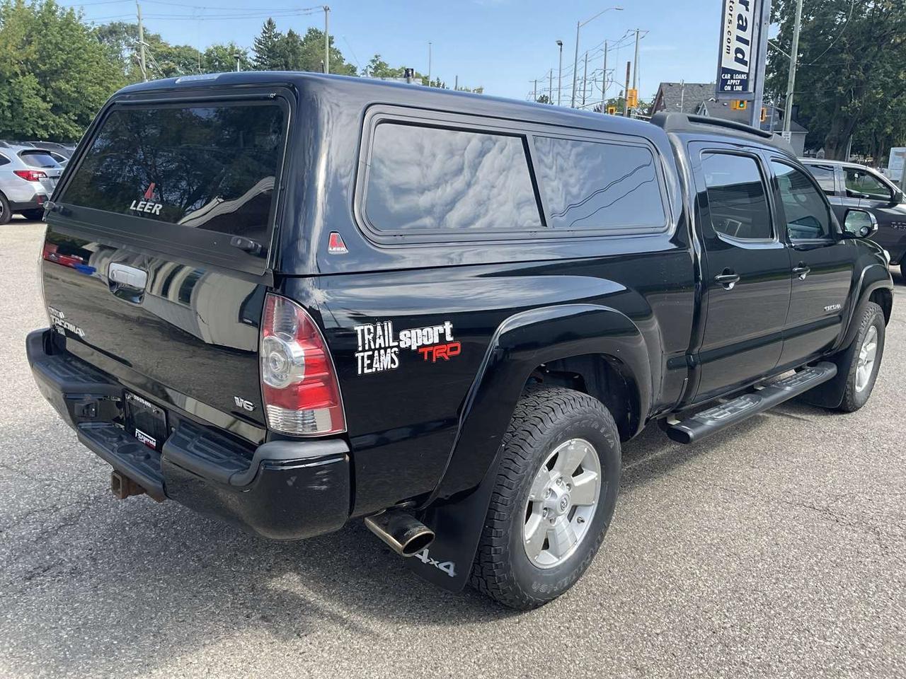 2015 Toyota Tacoma TRD SPORT V6 5AT 4WD - BACK-UP CAM! HEATED SEATS! BLUETOOTH! Photo
