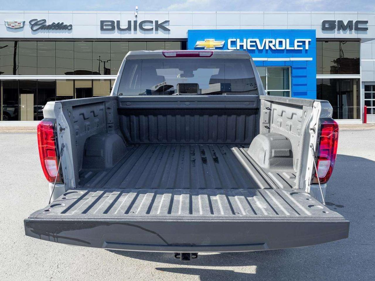 2024 GMC Sierra 1500 Crew Cab Short Box 4-Wheel Drive Pro Photo