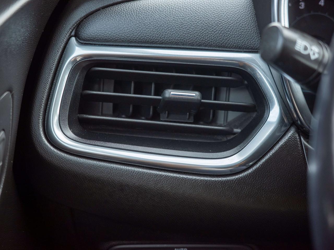 2019 Chevrolet Equinox LT - Keyless Start   Adjustable Lumbar Photo