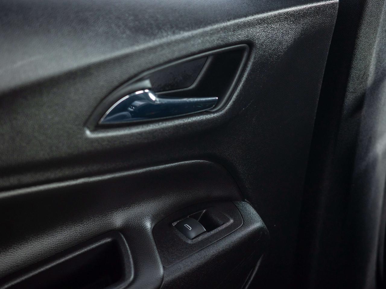 2019 Chevrolet Equinox LT - Keyless Start   Adjustable Lumbar Photo