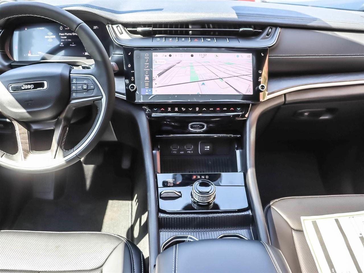 2026 Jeep Grand Cherokee  Photo
