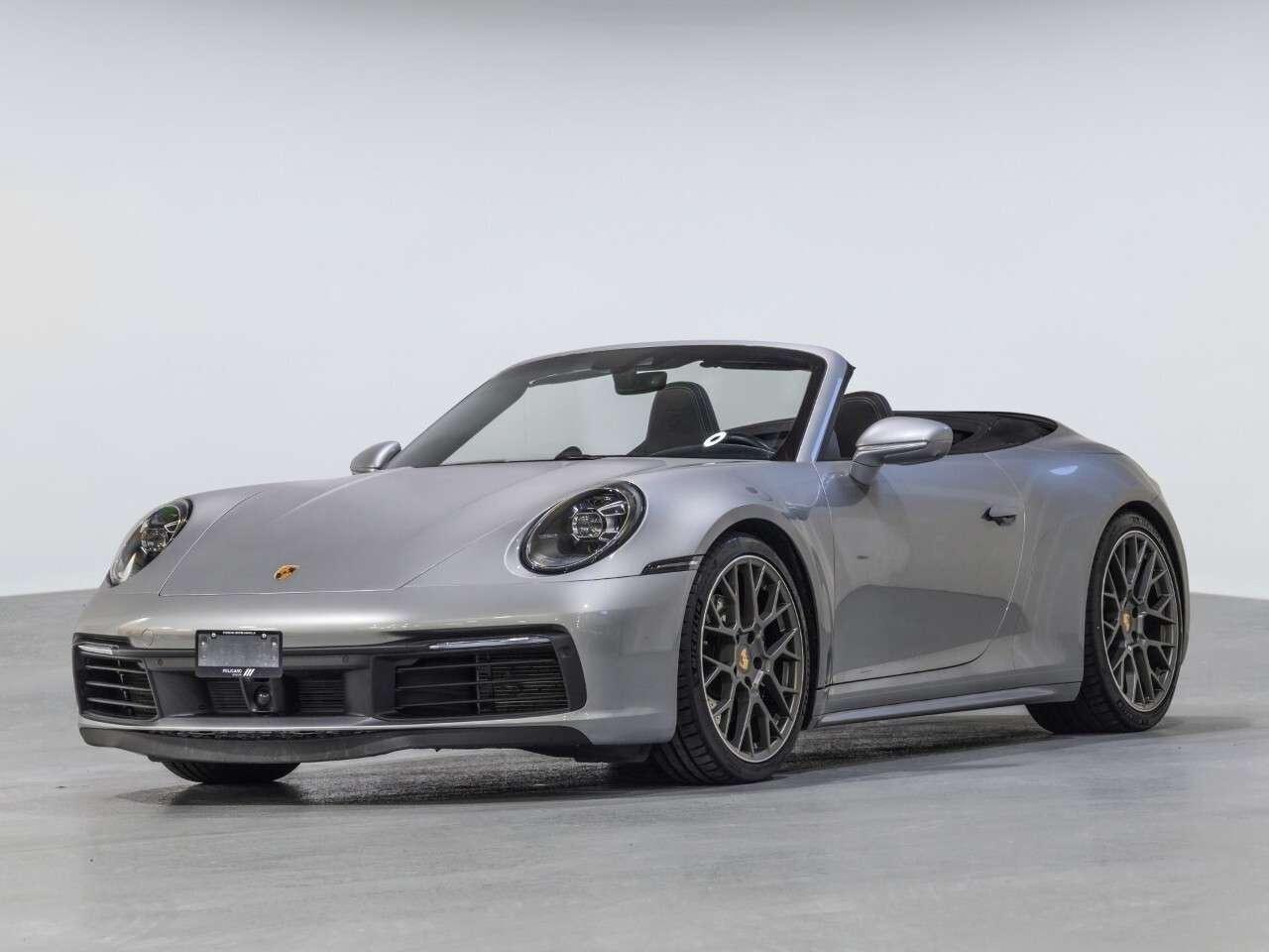 2023 Porsche 911 Carrera 4S Photo2