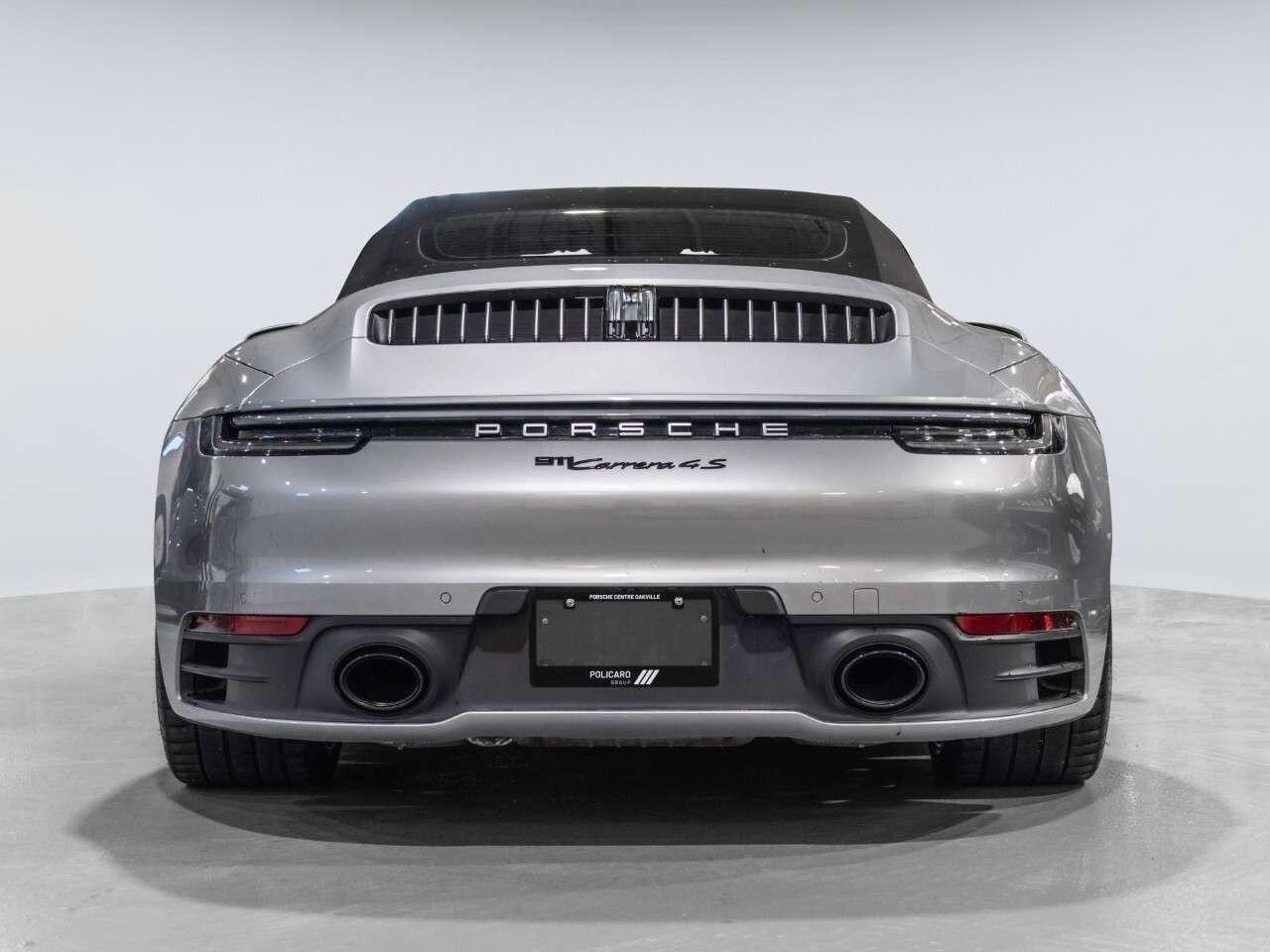 2023 Porsche 911 Carrera 4S Photo
