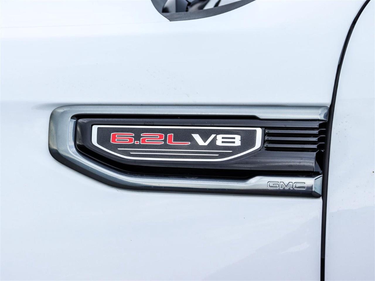 2026 GMC Sierra 1500 Crew Cab Short Box 4-Wheel Drive AT4 Photo