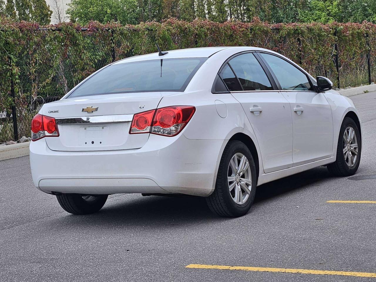 2012 Chevrolet Cruze LT Turbo w/1SA Photo