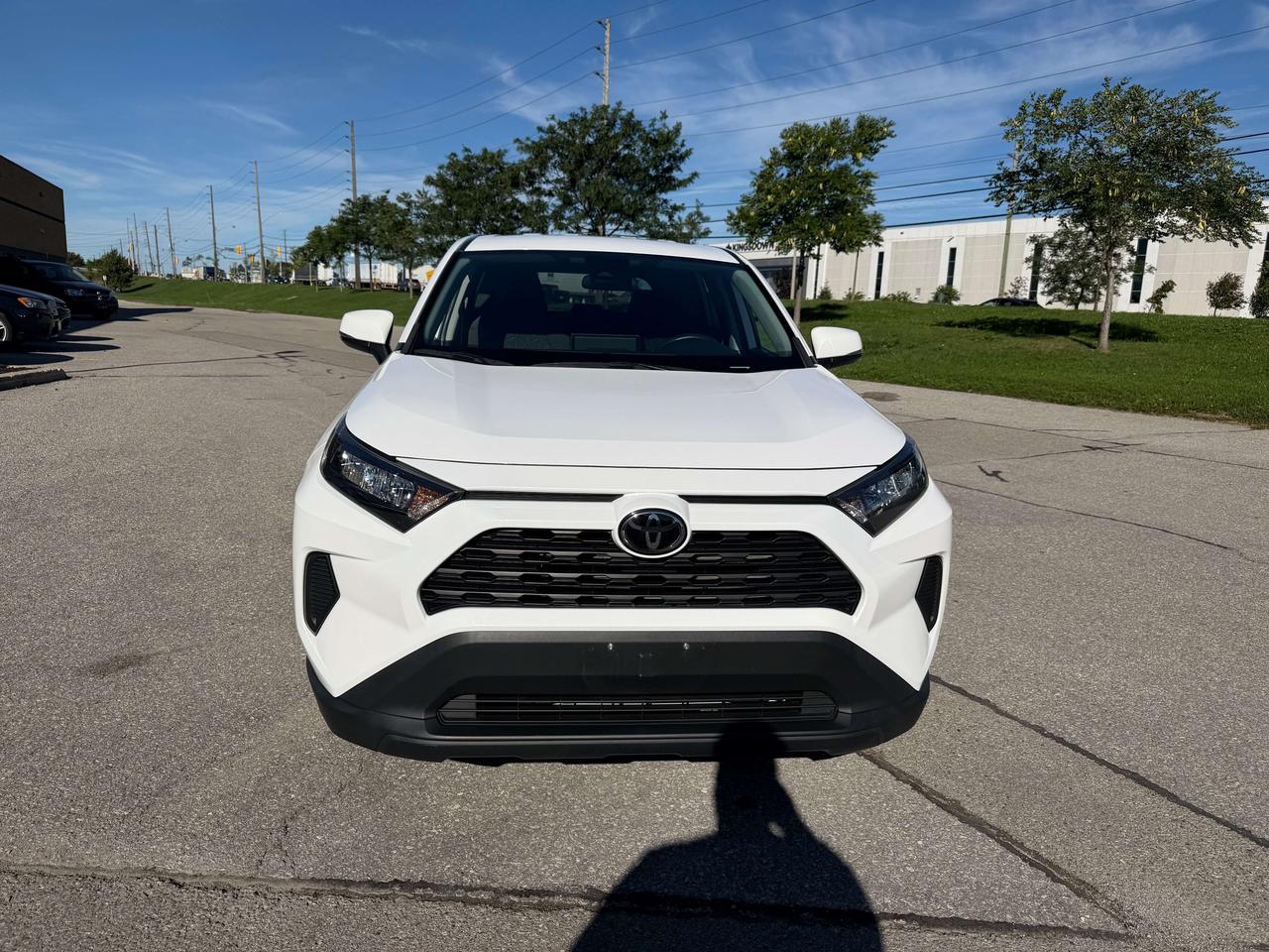 2023 Toyota RAV4 LE AWD CLEAN CARFAX UPGRADED TOYOTA ALLOYS Photo