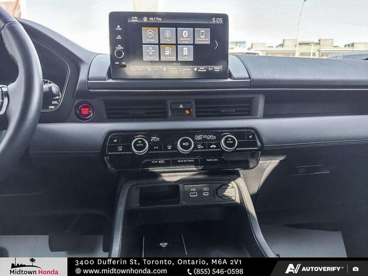 2023 Honda Pilot TrailSport AWD Photo