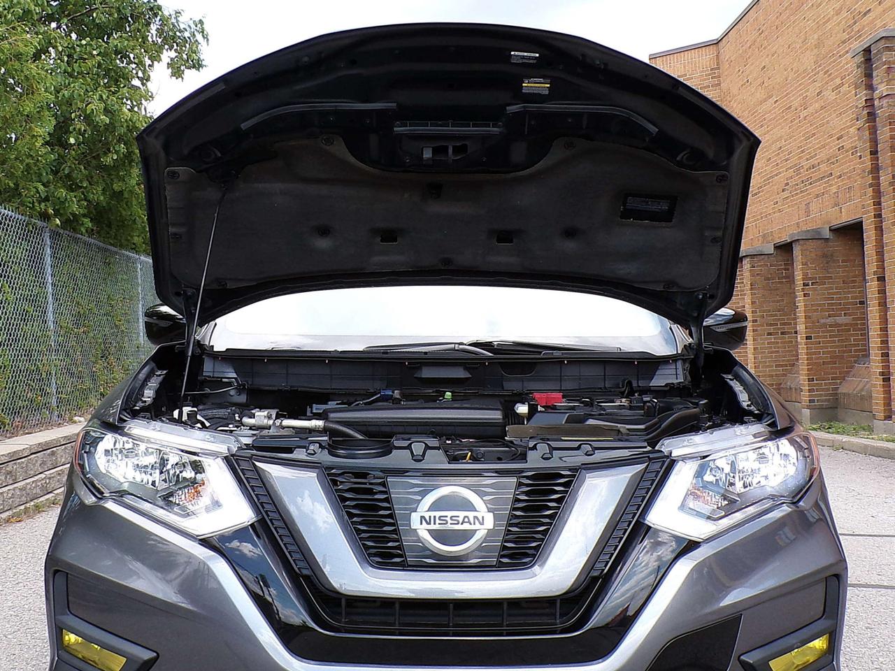 2017 Nissan Rogue SV AWD BSM CAMERA HEATED SEATS B.T. Photo