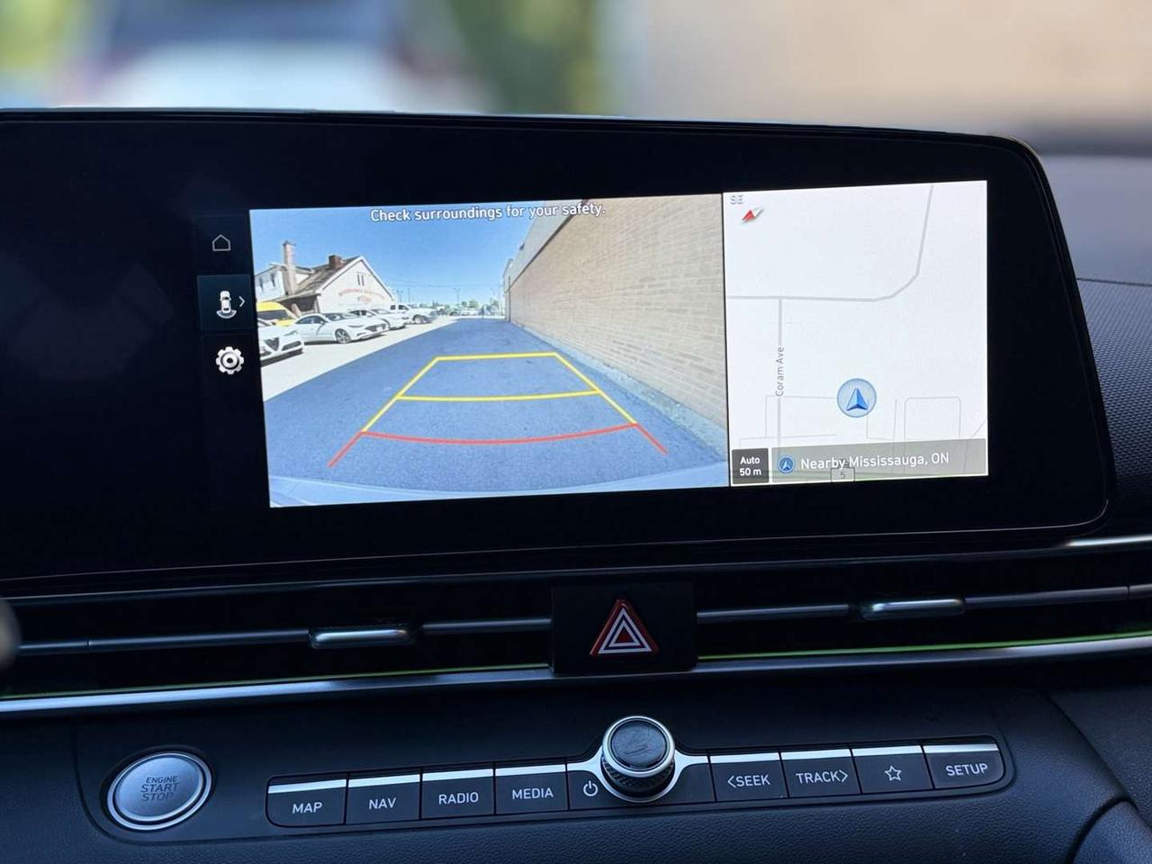 2024 Hyundai Elantra Hybrid Luxury   Leather   Sunroof   Navi Photo