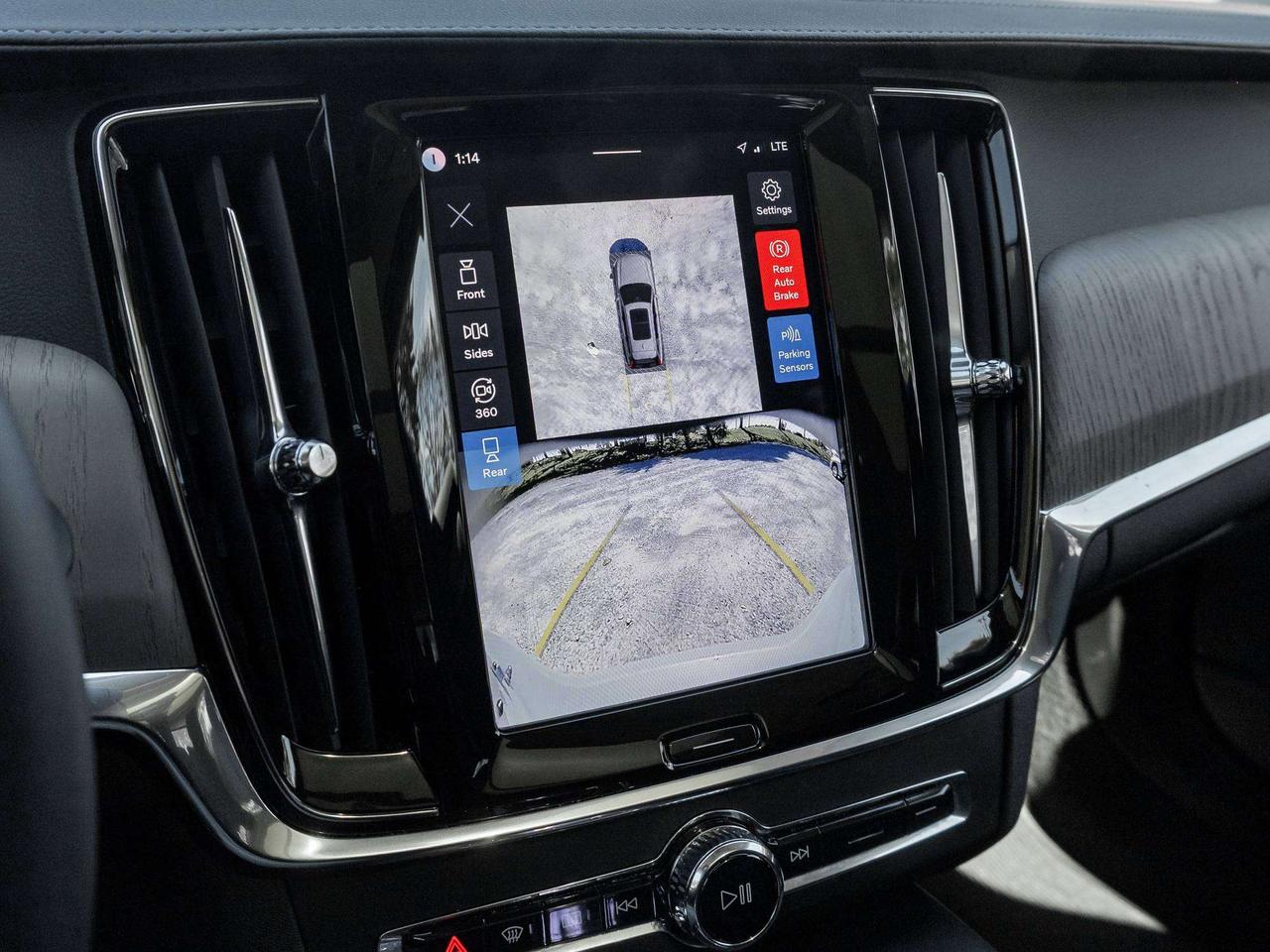 2026 Volvo V90 Cross Country ULTRA*Harman Kardon^Luxury Wagon^CPORate fr 3.49%* Photo