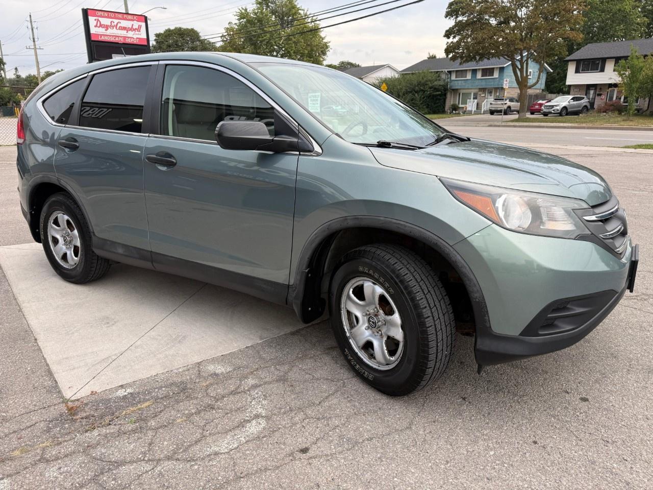 2013 Honda CR-V 2WD LX Photo