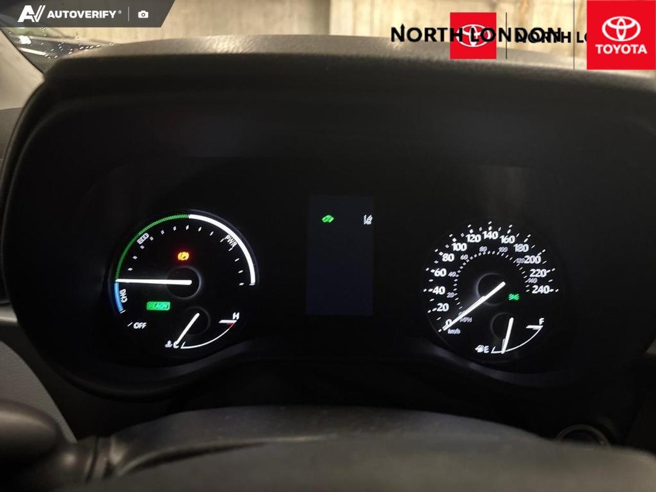 2021 Toyota Sienna LE 8-Passenger 4dr Front-Wheel Drive Passenger Van Photo