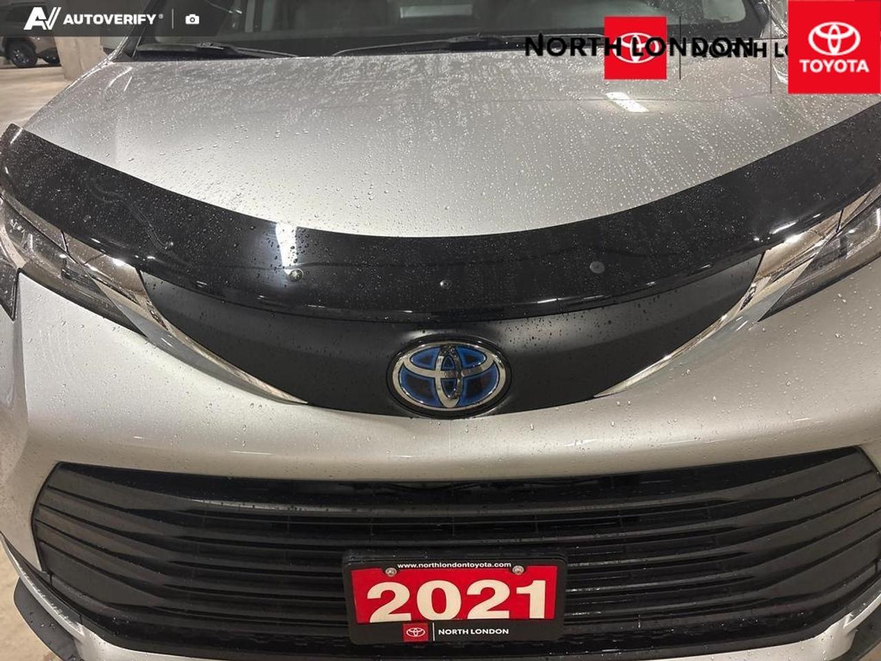 2021 Toyota Sienna LE 8-Passenger 4dr Front-Wheel Drive Passenger Van Photo