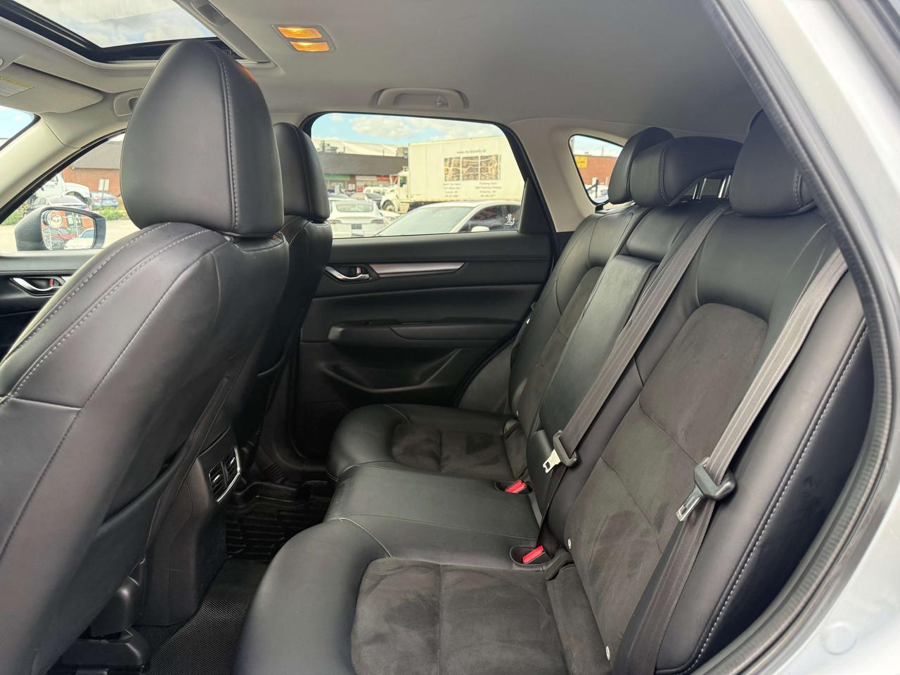 2021 Mazda CX-5 GS l AWD l BSMl CarPlay l 2.5i l 4Cyl l Skyactiv l Photo