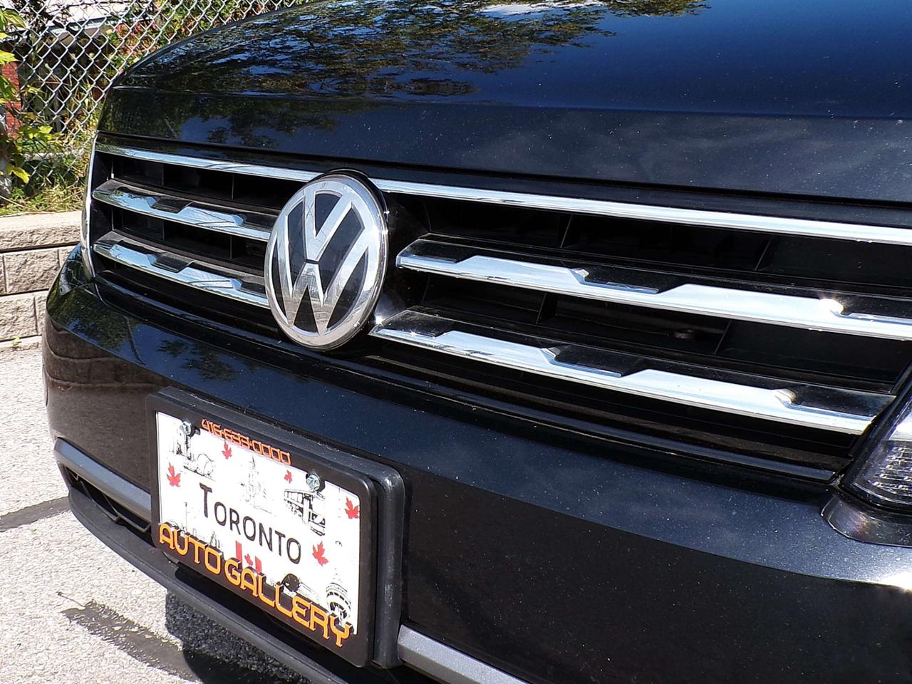 2020 Volkswagen Tiguan COMFORTLINE+ 4MOTION BSM CAMERA PANO ROOF APPLE CARPLAY Photo