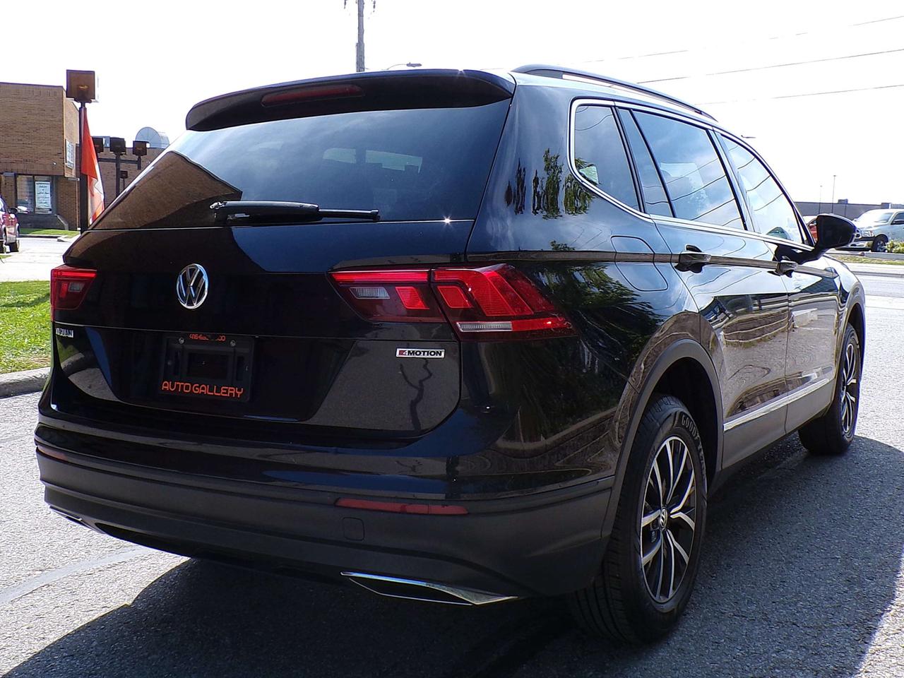 2020 Volkswagen Tiguan COMFORTLINE+ 4MOTION BSM CAMERA PANO ROOF APPLE CARPLAY Photo