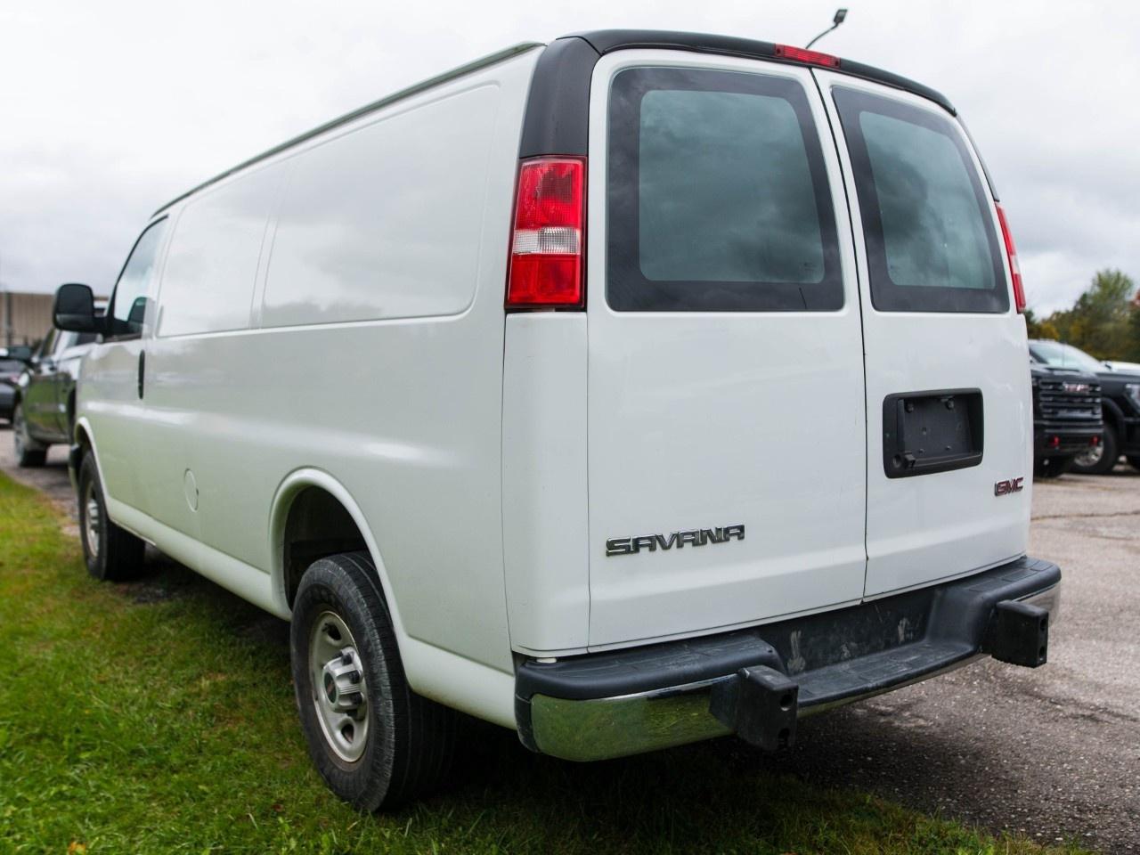 2020 GMC Savana Cargo Van 2500 Regular Wheelbase Rear-Wheel Drive Photo