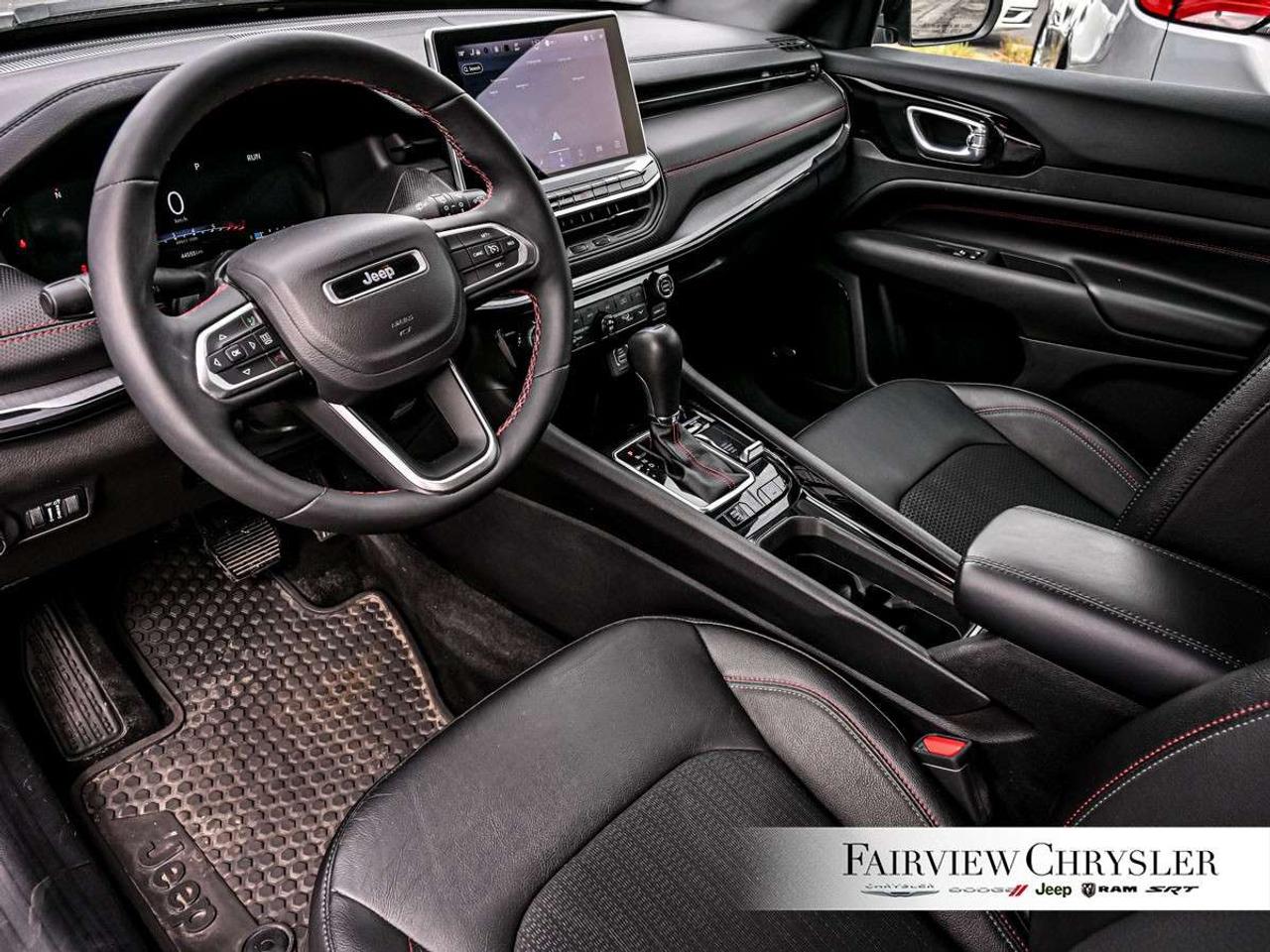 2024 Jeep Compass Trailhawk 4x4 PANO ROOF   NAVIGATION   ALPINE   BLUETOOTH   CARPLAY   REMOTE START   HEATED SEATS Photo