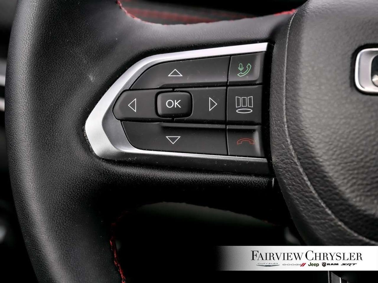 2024 Jeep Compass Trailhawk 4x4 PANO ROOF   NAVIGATION   ALPINE   BLUETOOTH   CARPLAY   REMOTE START   HEATED SEATS Photo