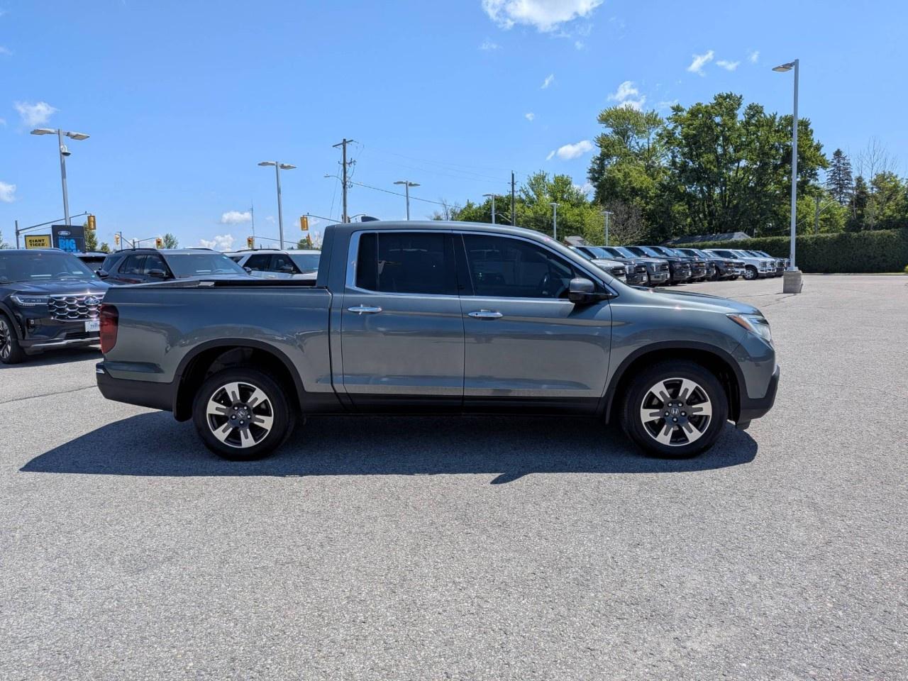 2017 Honda Ridgeline TOURING Photo