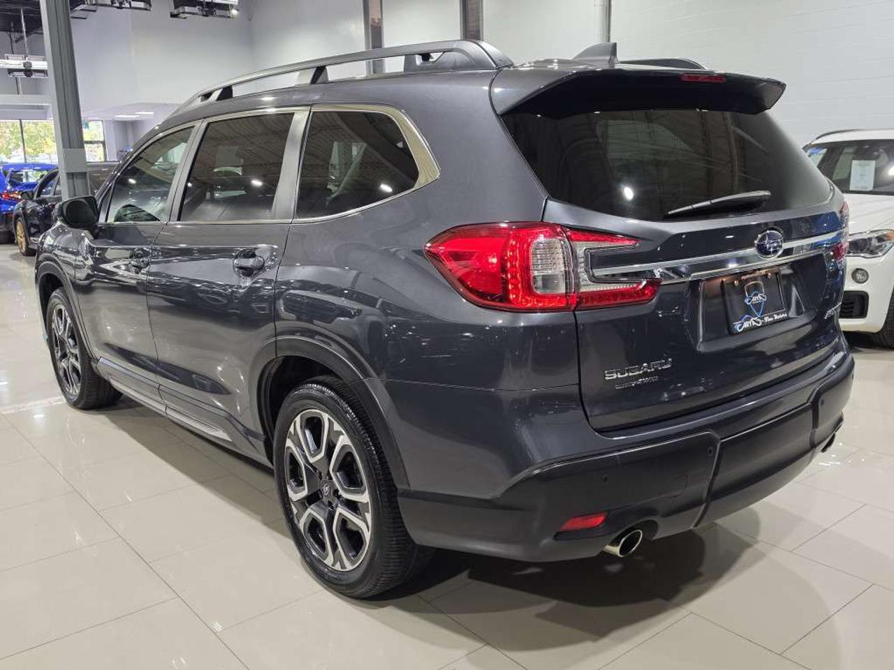 2024 Subaru ASCENT LIMITED W/EYESIGHT TECH 8 PASSSENGER AWD ONTARIO VEHICLE LANE DEPARTURE Photo