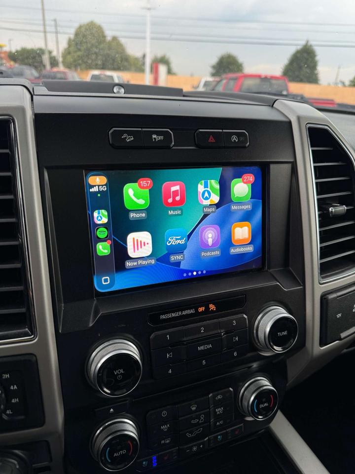 2018 Ford F-150 Lariat 4WD SuperCrew 5.5' Box Photo