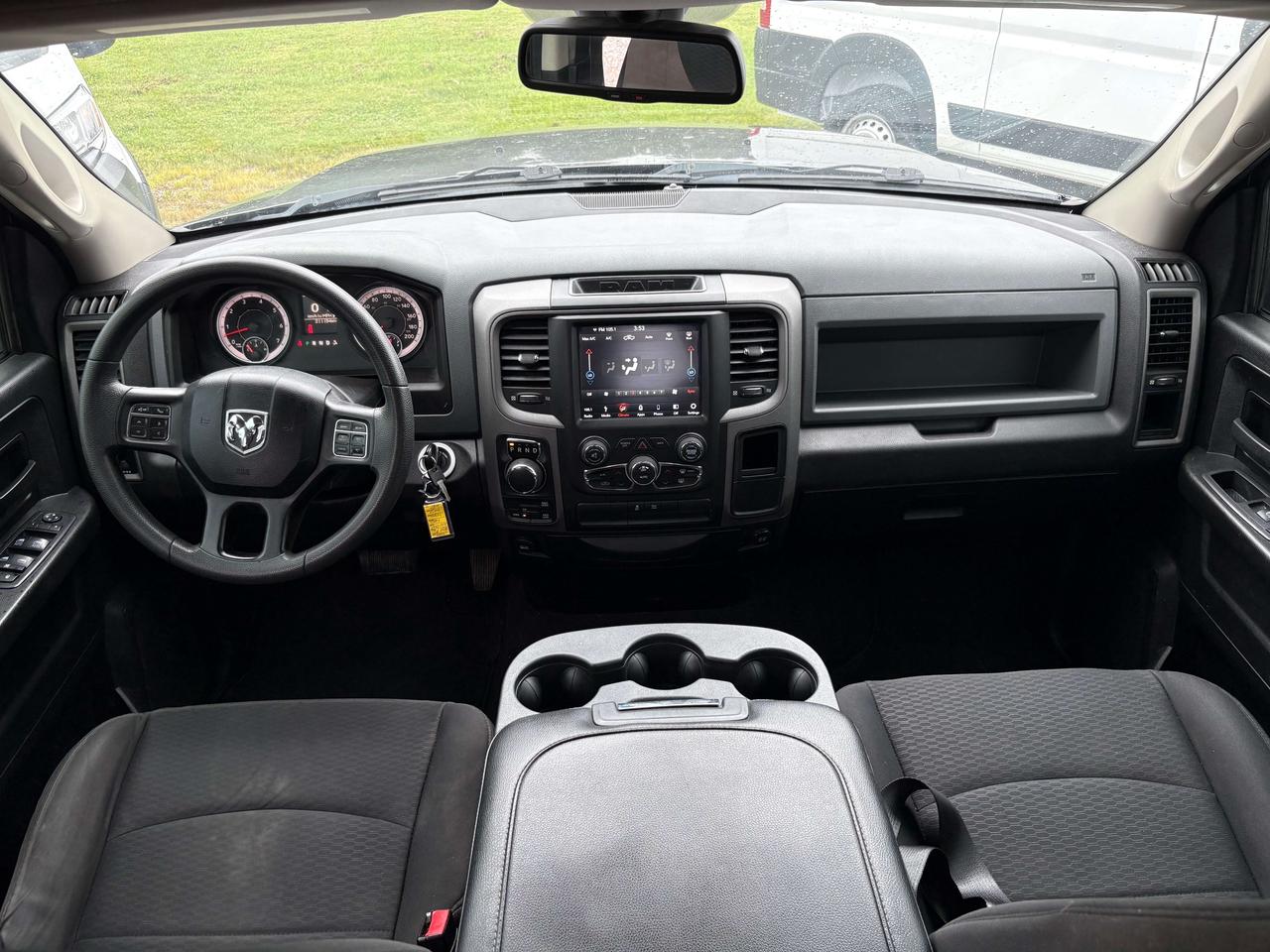 2019 RAM 1500 Express - Htd seats Photo