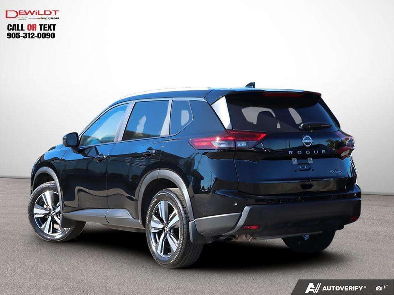 2024 Nissan Rogue SV PREMIUM   LEATHER SEATS   MOONROOF Photo