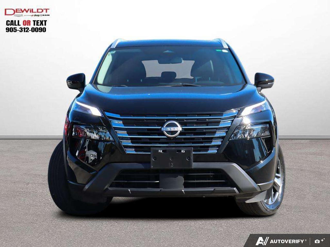 2024 Nissan Rogue SV PREMIUM   LEATHER SEATS   MOONROOF Photo5