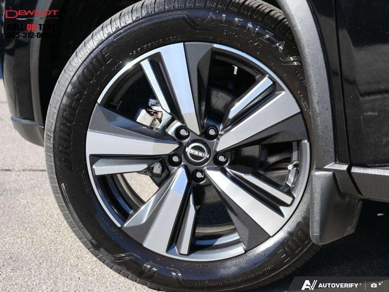 2024 Nissan Rogue SV PREMIUM   LEATHER SEATS   MOONROOF Photo