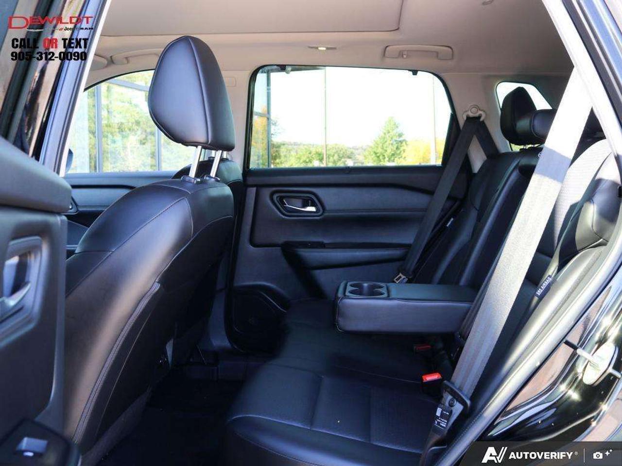 2024 Nissan Rogue SV PREMIUM   LEATHER SEATS   MOONROOF Photo