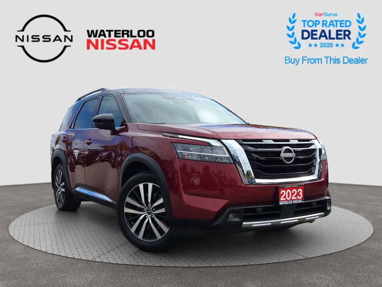 2023 Nissan Pathfinder Platinum Photo