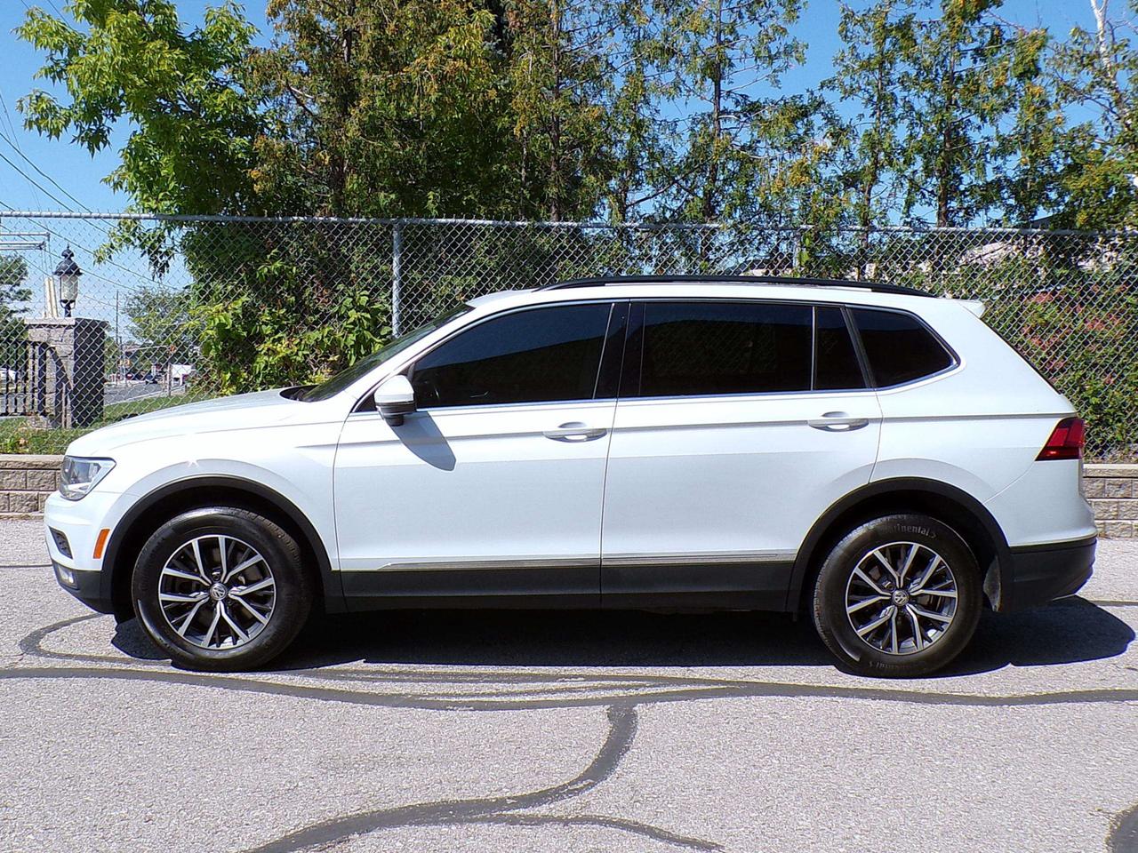 2018 Volkswagen Tiguan COMFORTLINE+ 4MOTION BSM CAMERA PANO ROOF APPLE CARPLAY Photo
