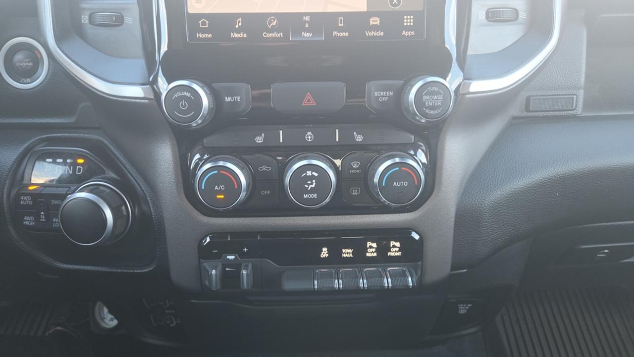 2022 RAM 1500 Big Horn Photo