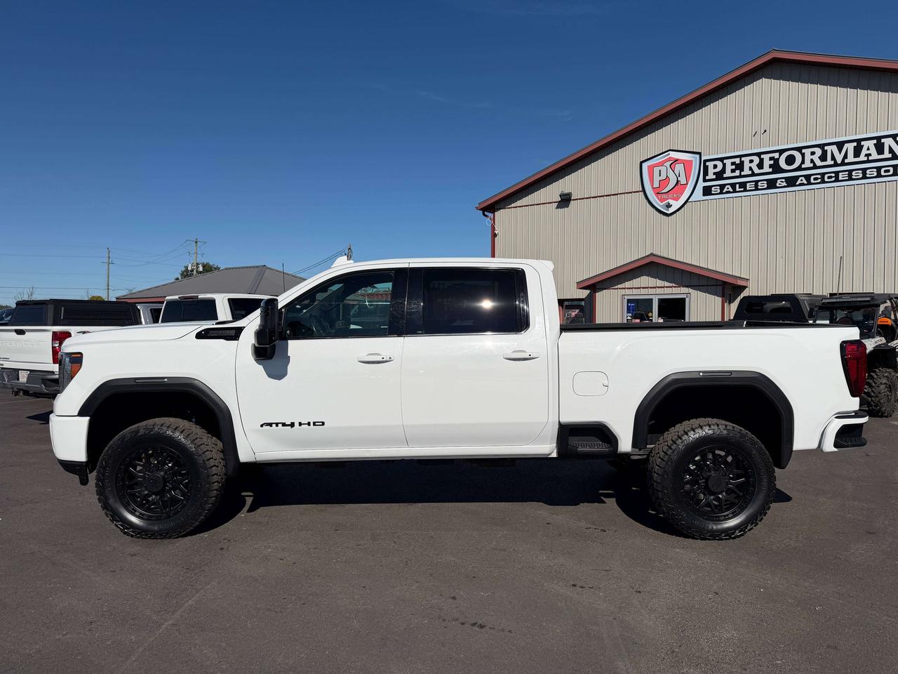 2022 GMC SIERRA 2500HD AT4 Photo3