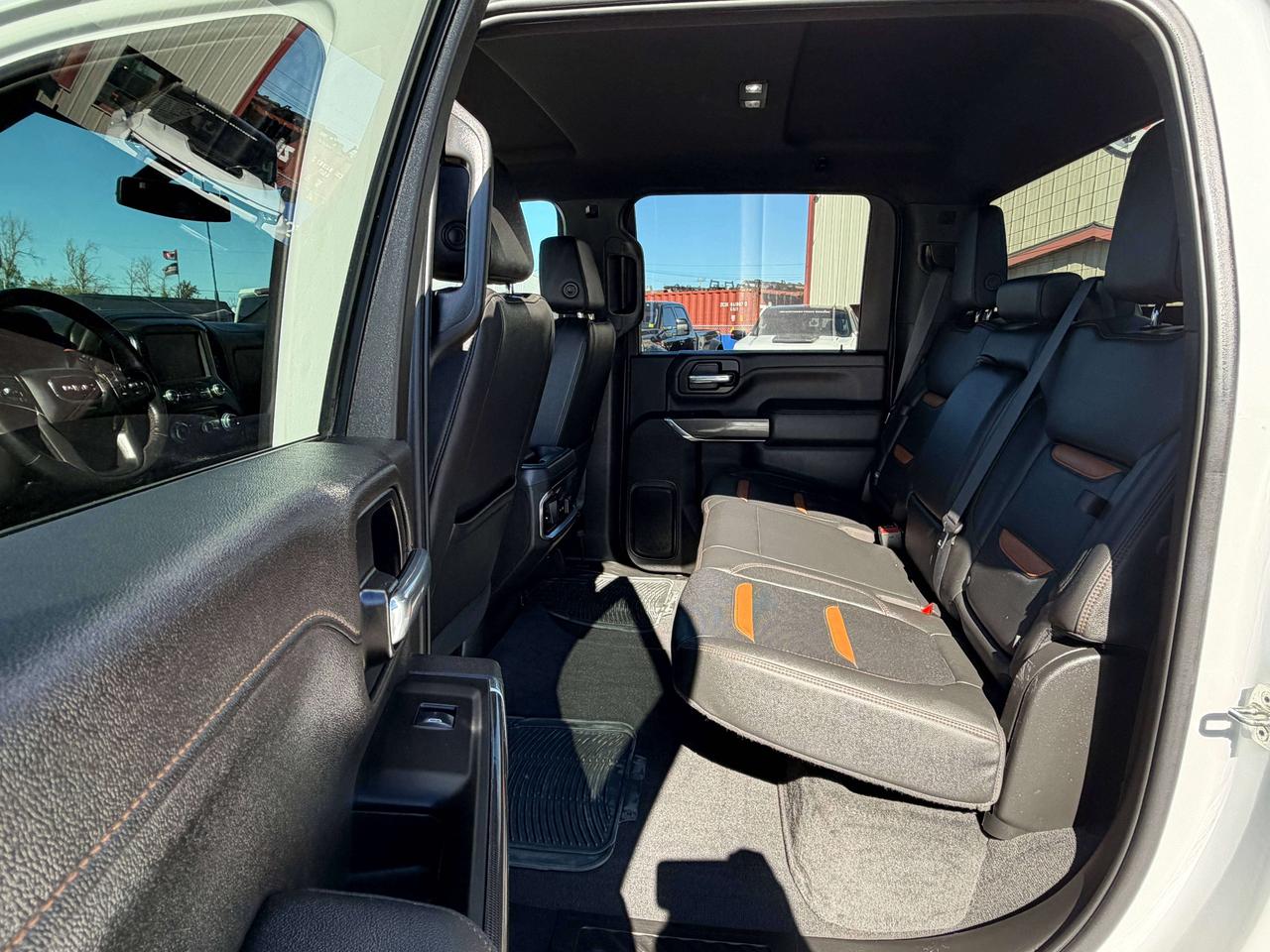 2022 GMC SIERRA 2500HD AT4 Photo