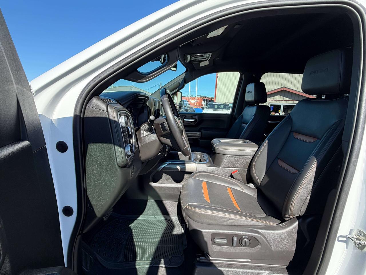 2022 GMC SIERRA 2500HD AT4 Photo
