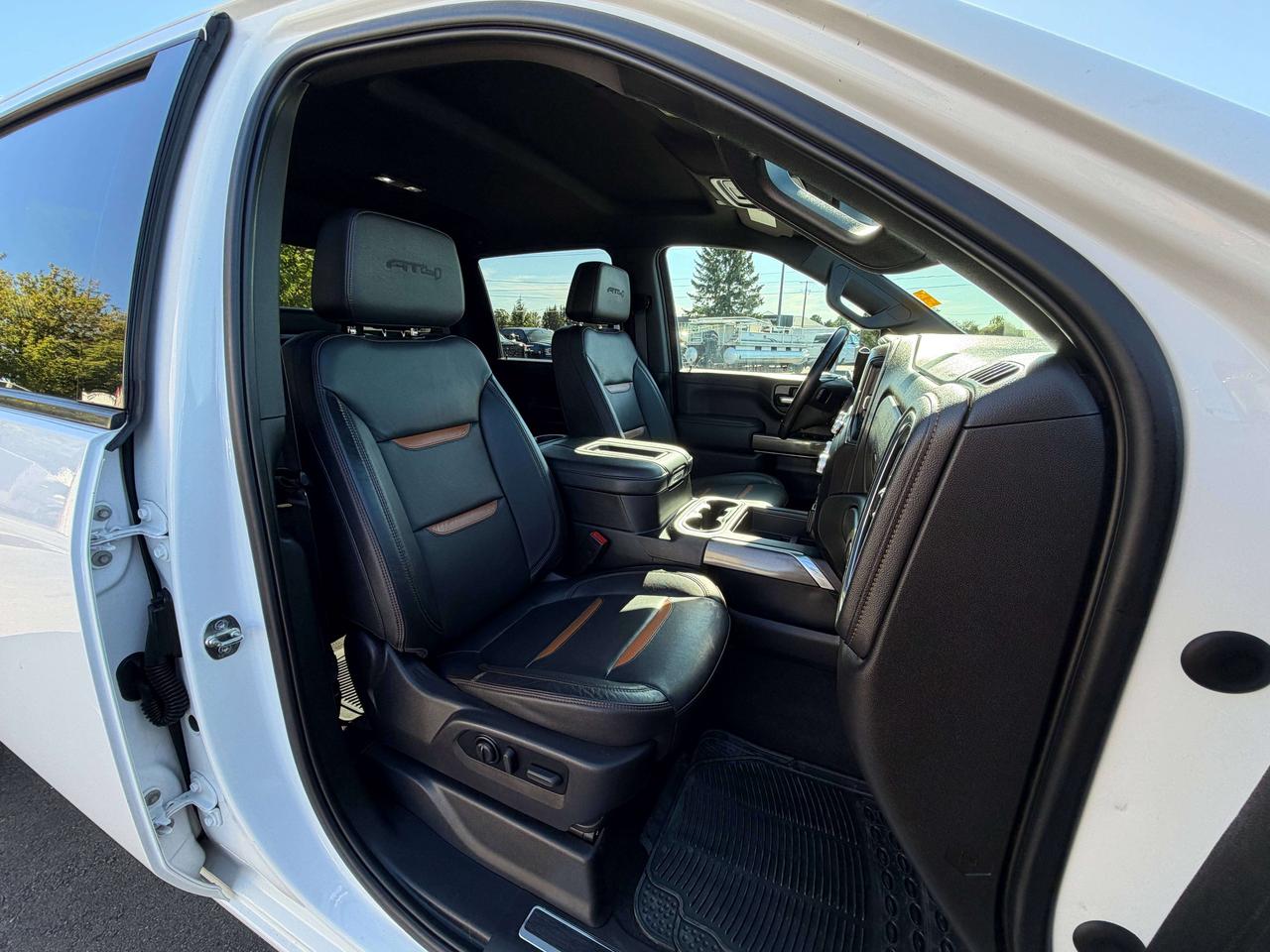 2022 GMC SIERRA 2500HD AT4 Photo