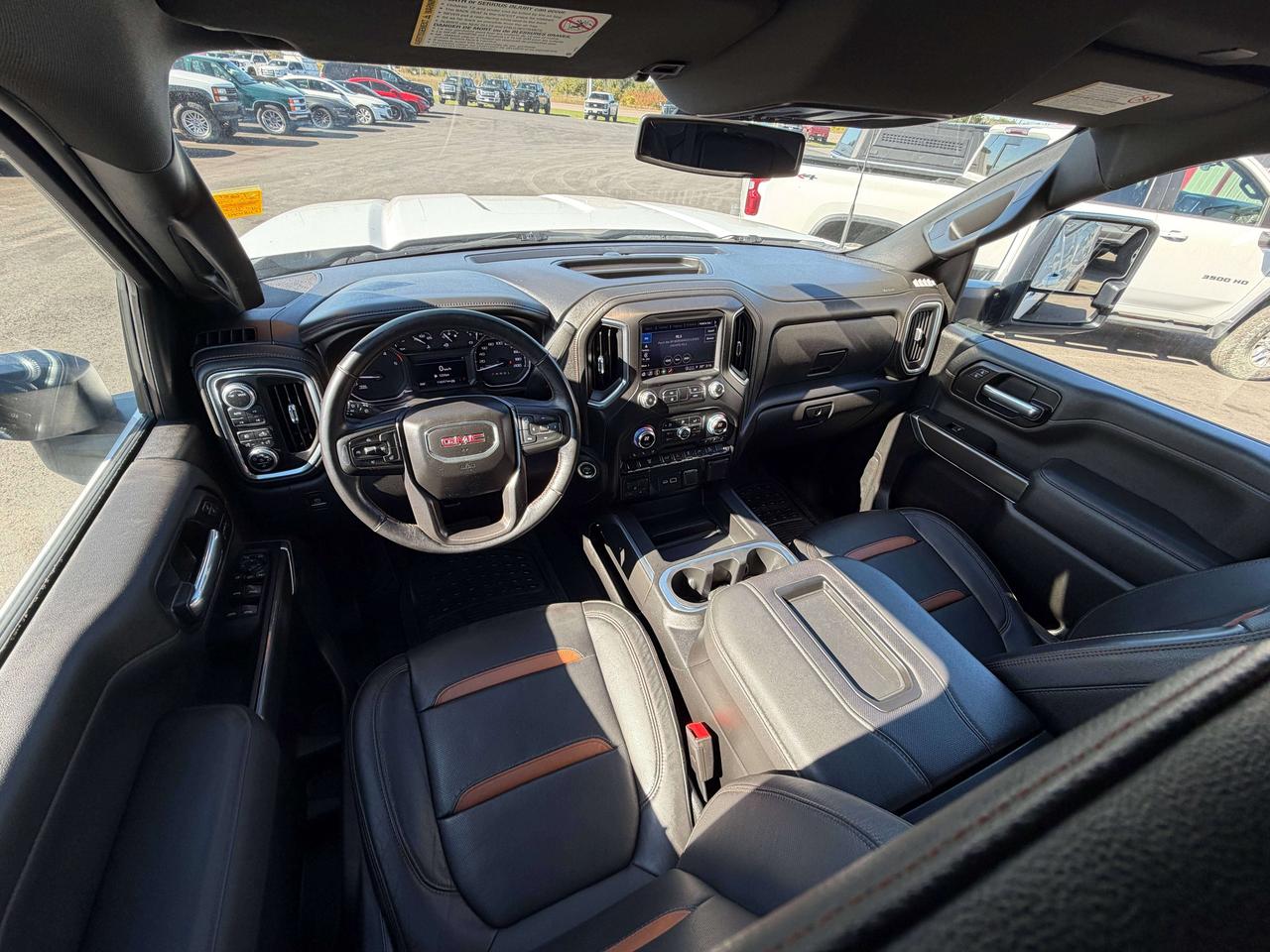 2022 GMC SIERRA 2500HD AT4 Photo