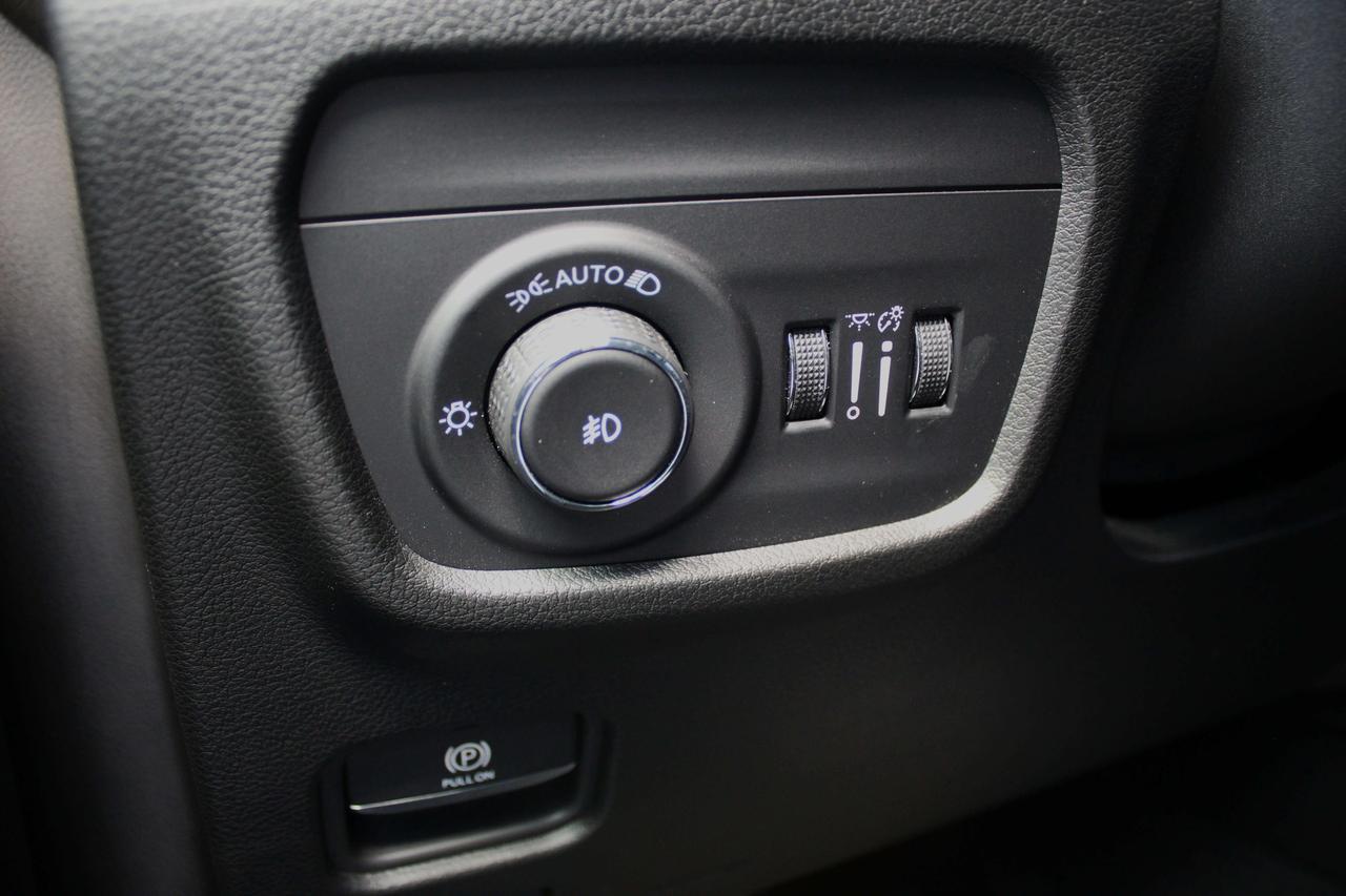 2025 Jeep Grand Cherokee Limited Photo