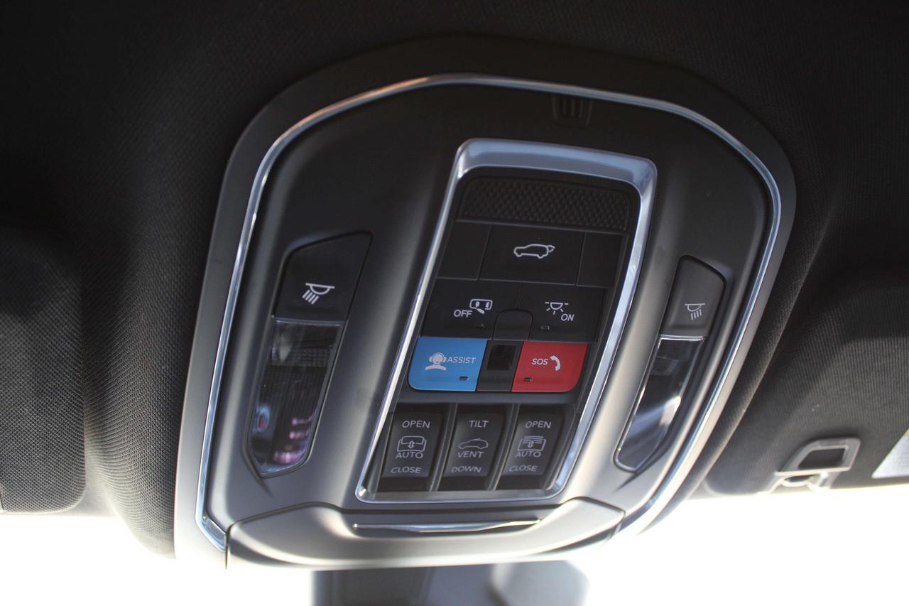 2025 Jeep Grand Cherokee Limited Photo