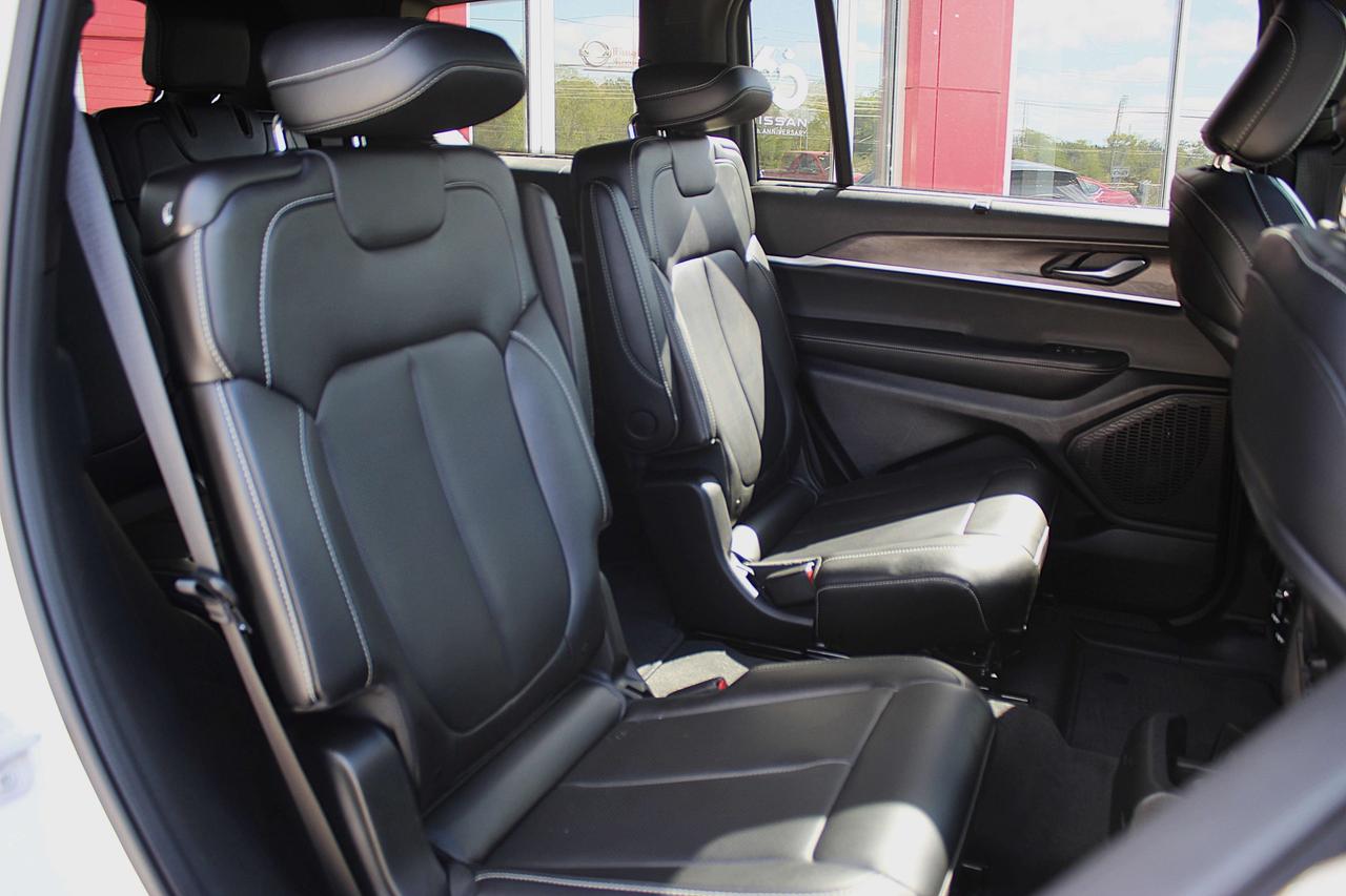 2025 Jeep Grand Cherokee Limited Photo