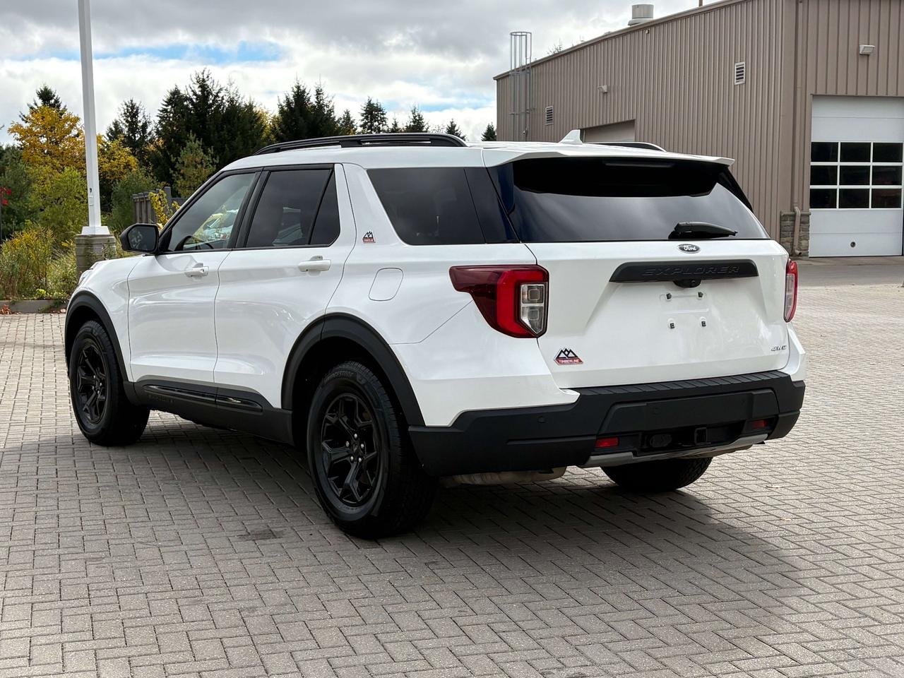 2022 Ford Explorer Timberline 4WD   Nav.   Pano Roof   Heated Seats Photo