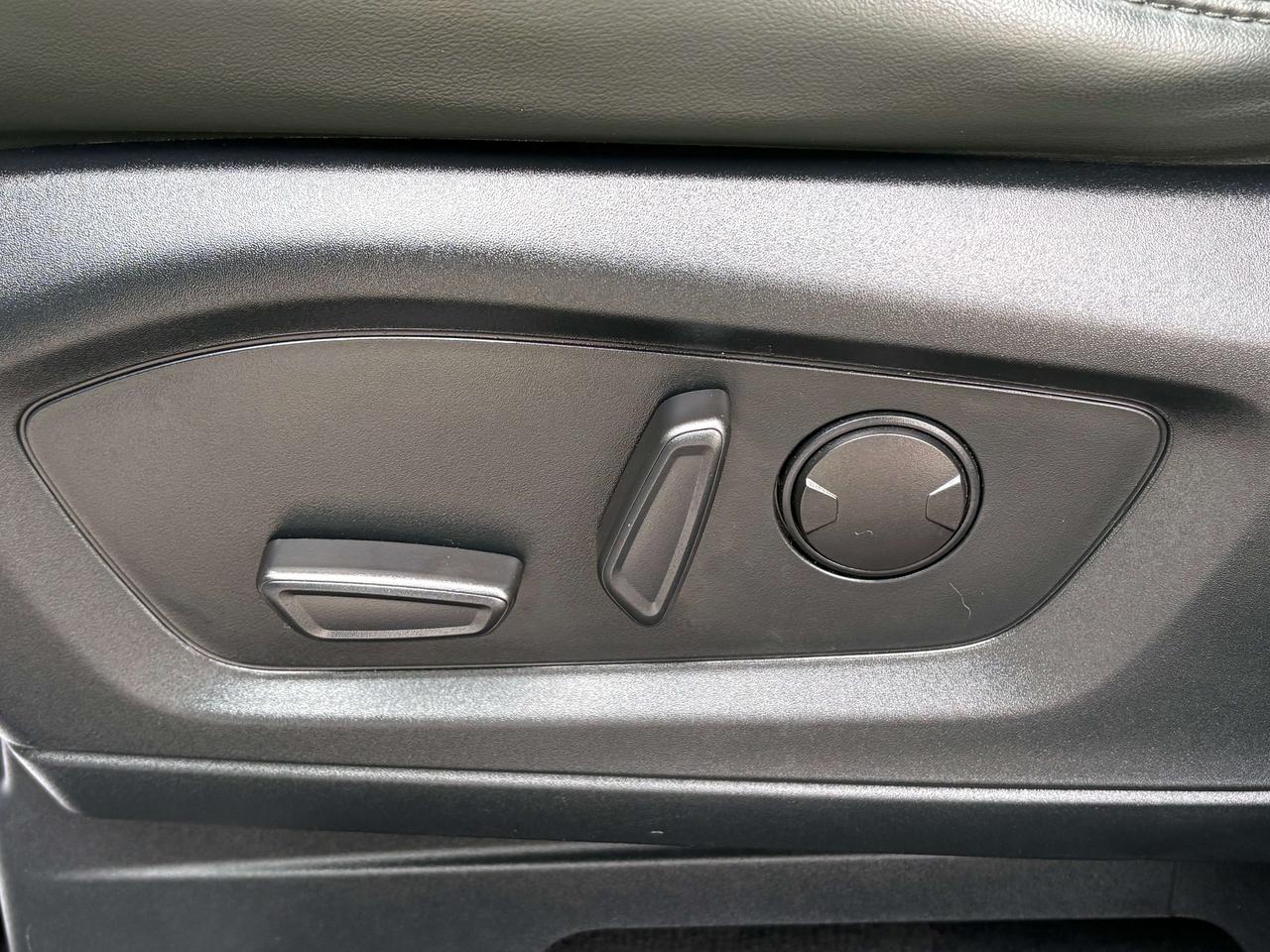 2022 Ford Explorer Timberline 4WD   Nav.   Pano Roof   Heated Seats Photo