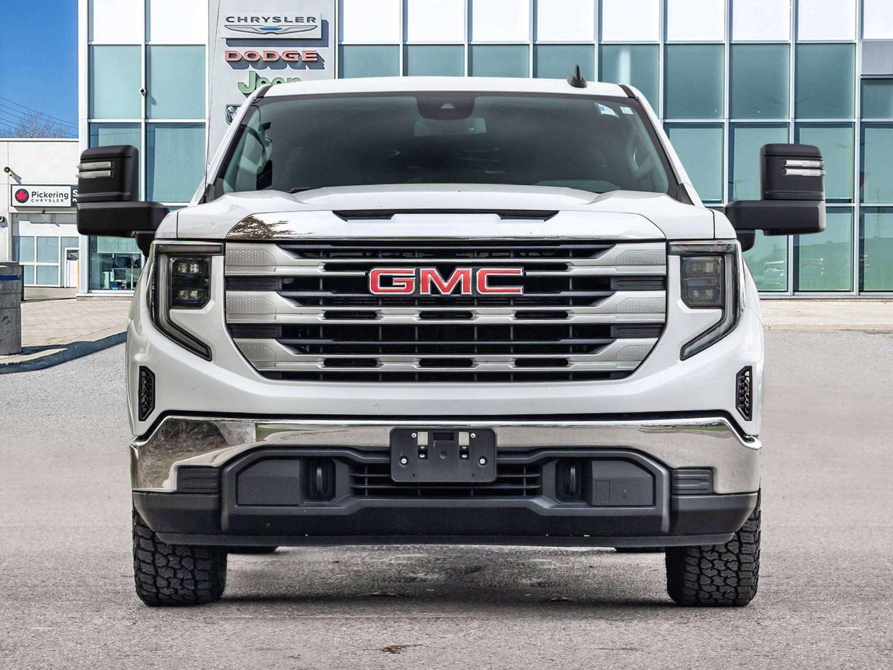 2023 GMC Sierra 1500 SLE Photo