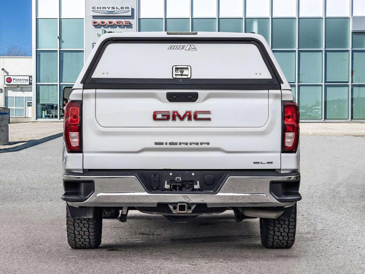 2023 GMC Sierra 1500 SLE Photo