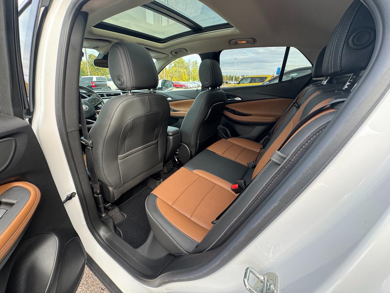 2022 Buick Encore GX Essence All-Wheel Drive Photo