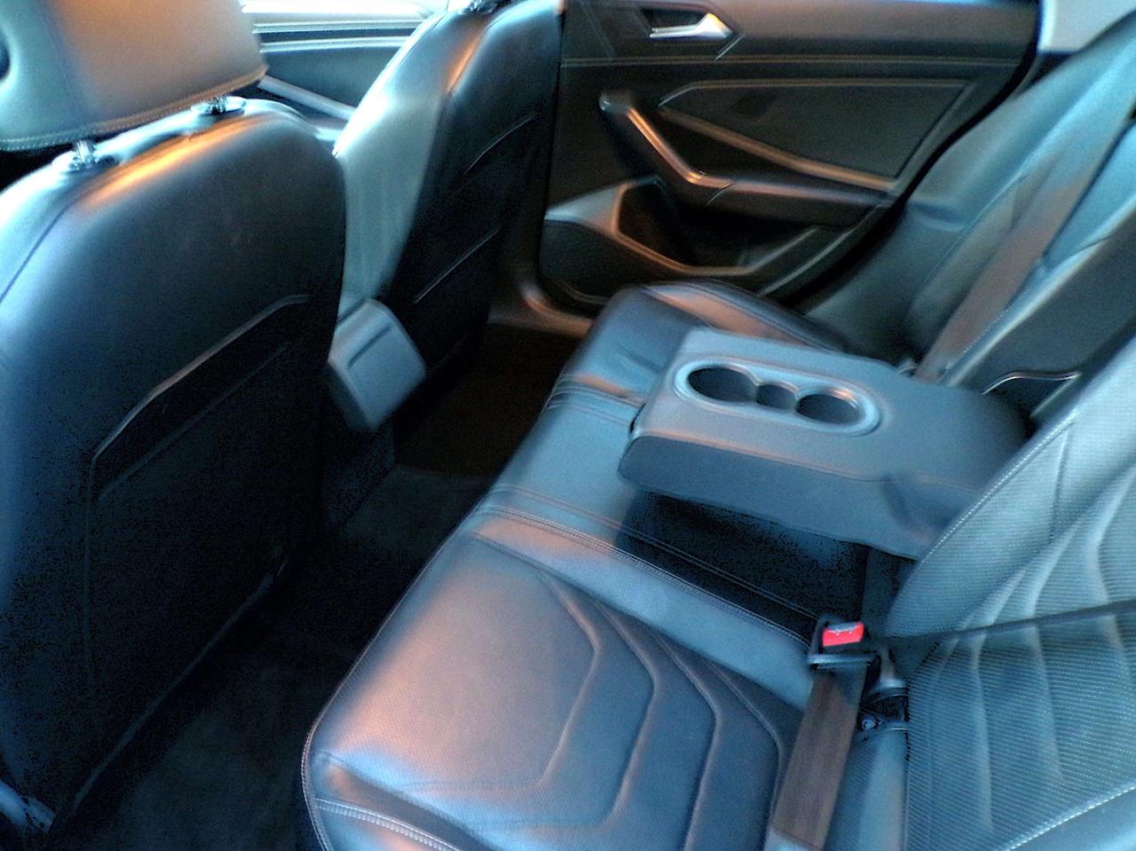2019 Volkswagen Jetta 1.4L EXECLINE BSM LKA CAMERA SUNROOF APPLE CARPLAY Photo
